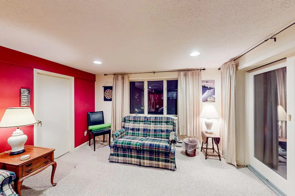 Brown Bear Lodge