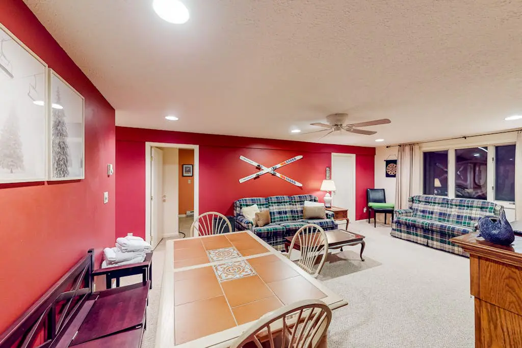 Brown Bear Lodge
