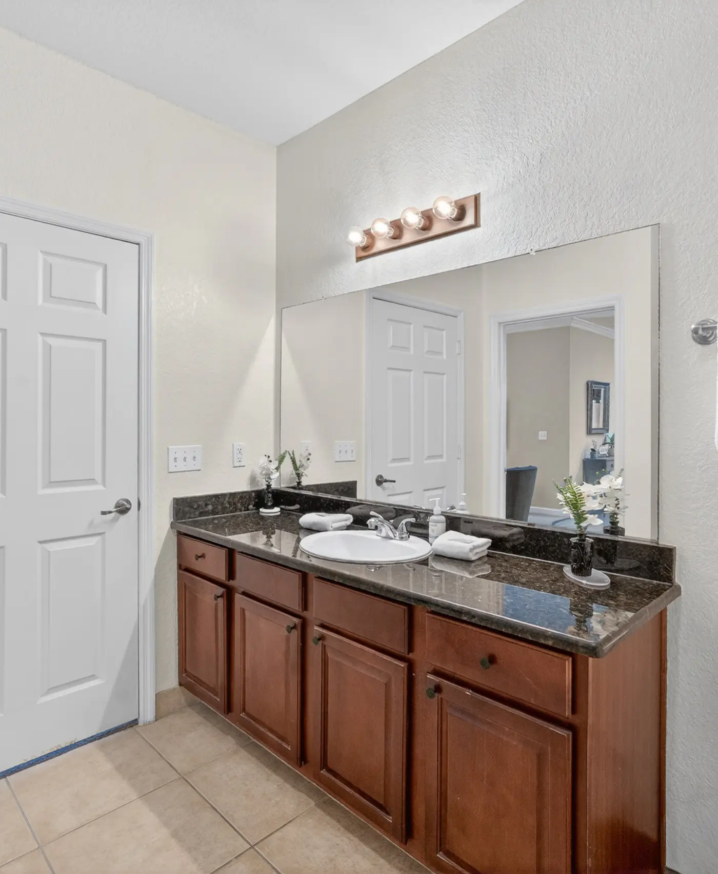 TUS113-8020-6107-2 - Cozy apartment