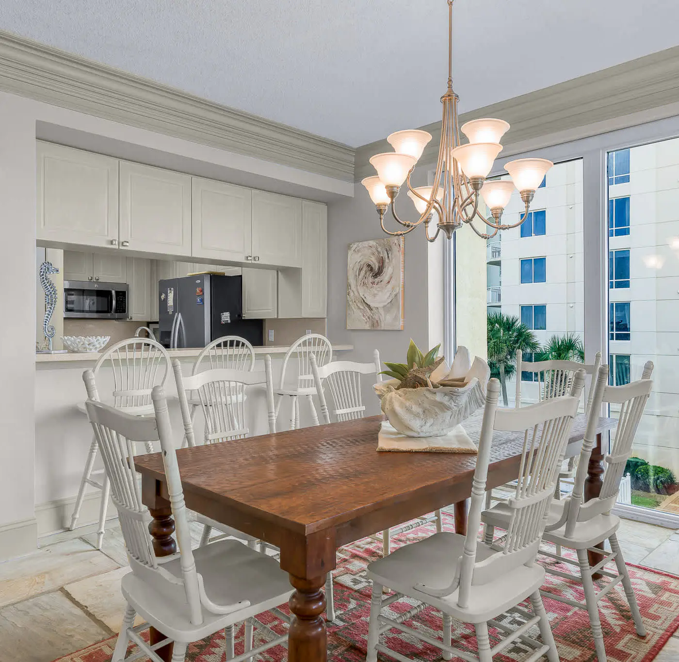 Sunny Beachfront condo with Gulf views, pool & deck