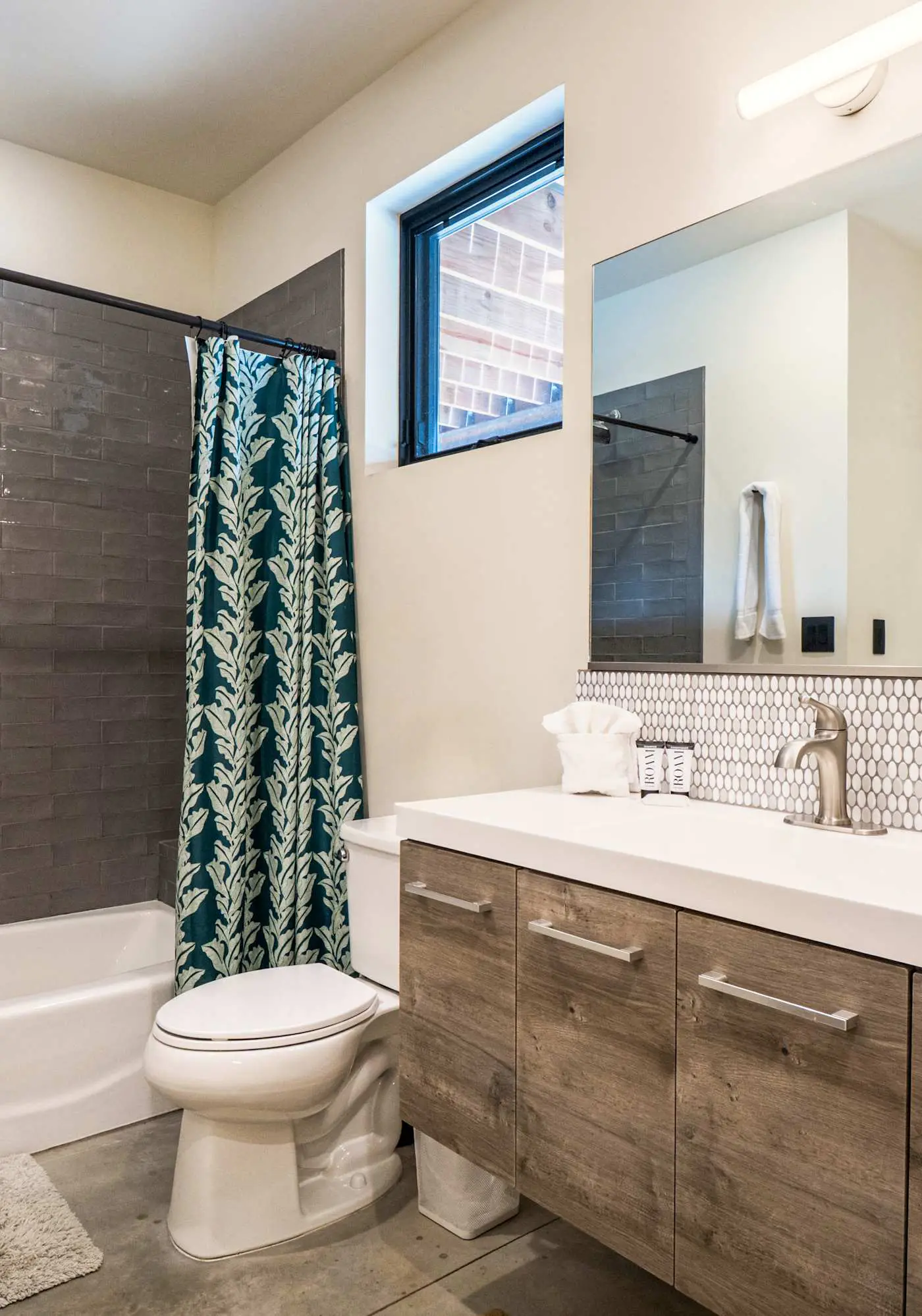 Piñon Ridge Retreat - Hot Tub, Mountain Views