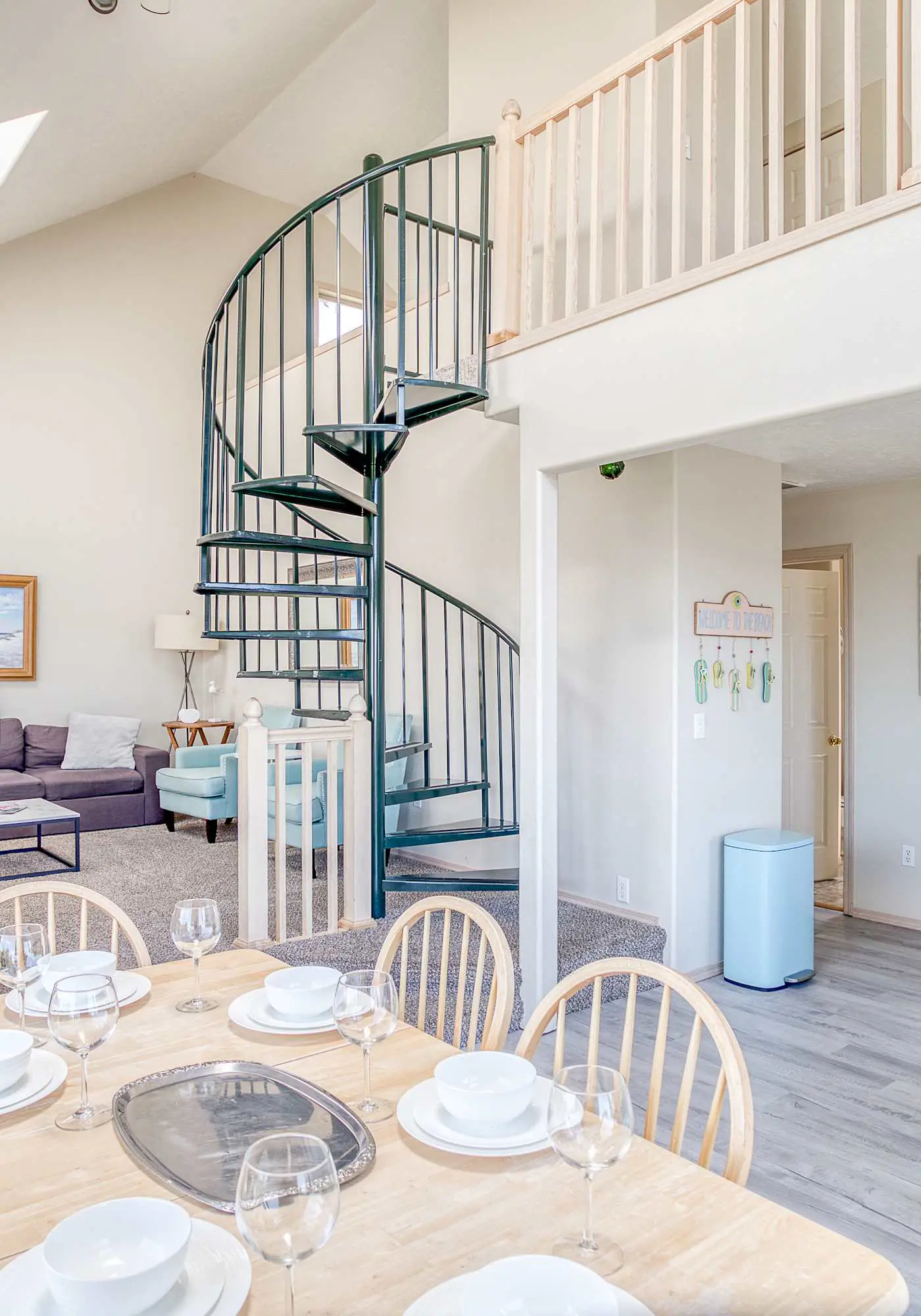 Panoramic Ocean Views & Cozy Coastal Escape