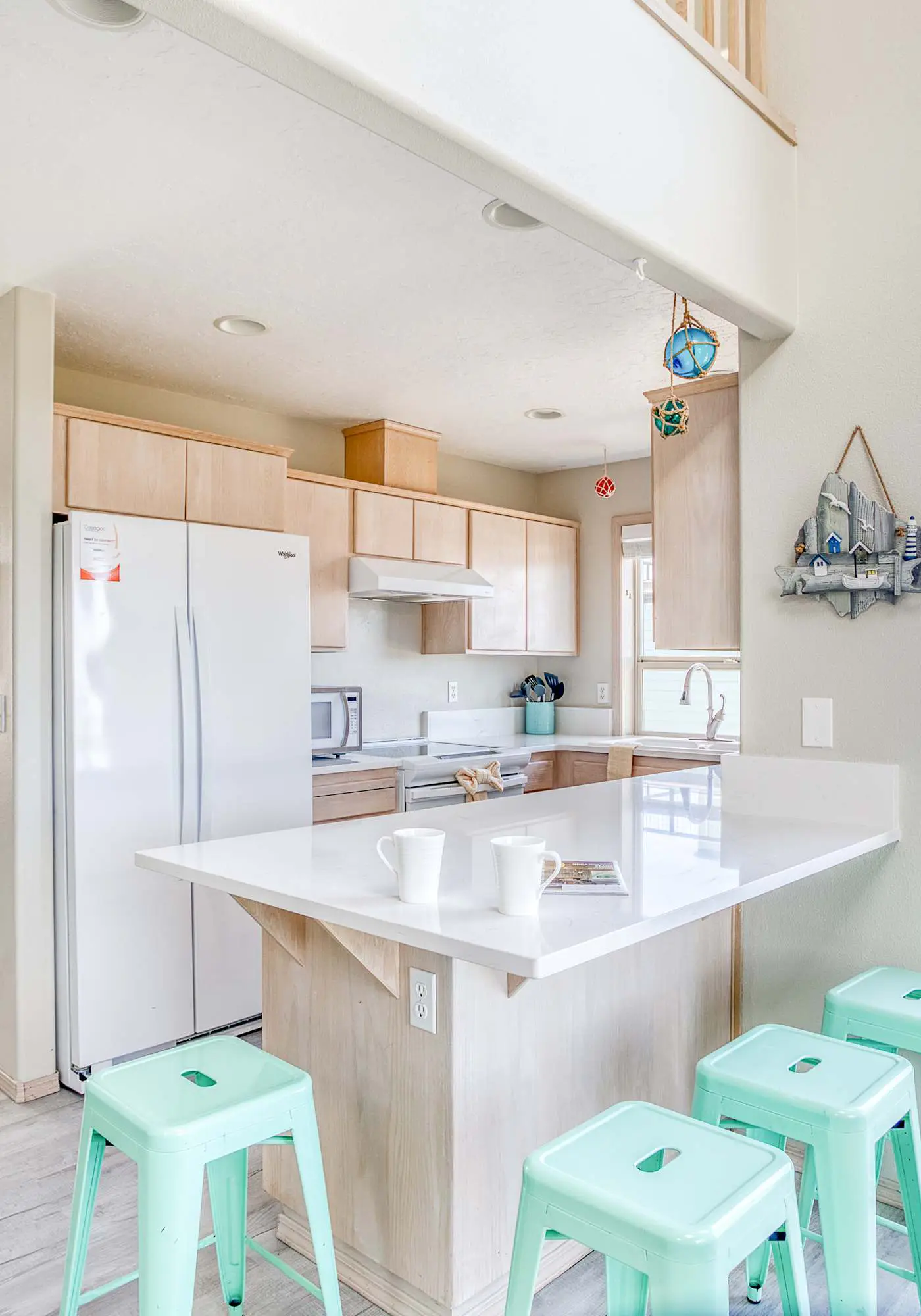 Panoramic Ocean Views & Cozy Coastal Escape