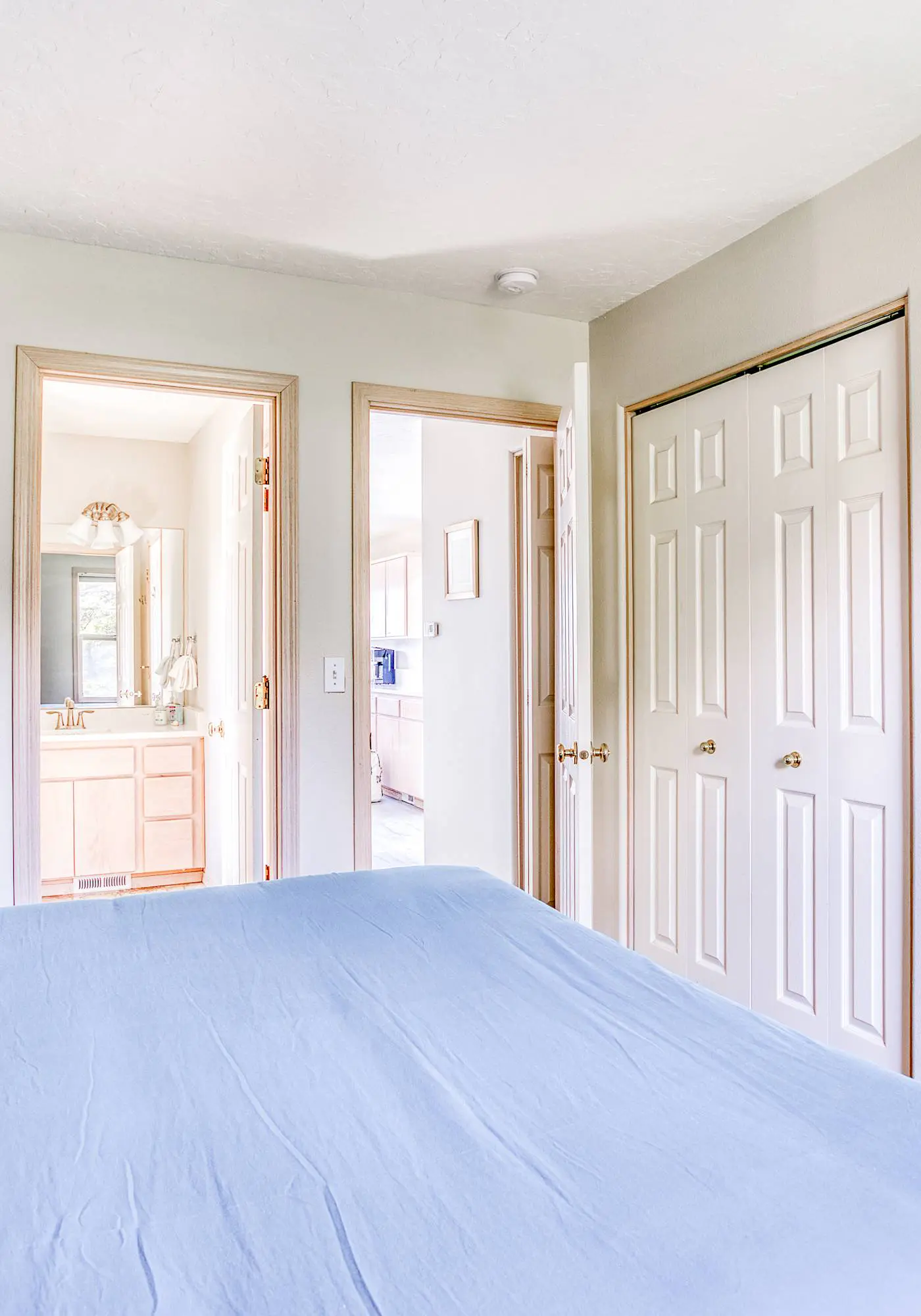 Panoramic Ocean Views & Cozy Coastal Escape