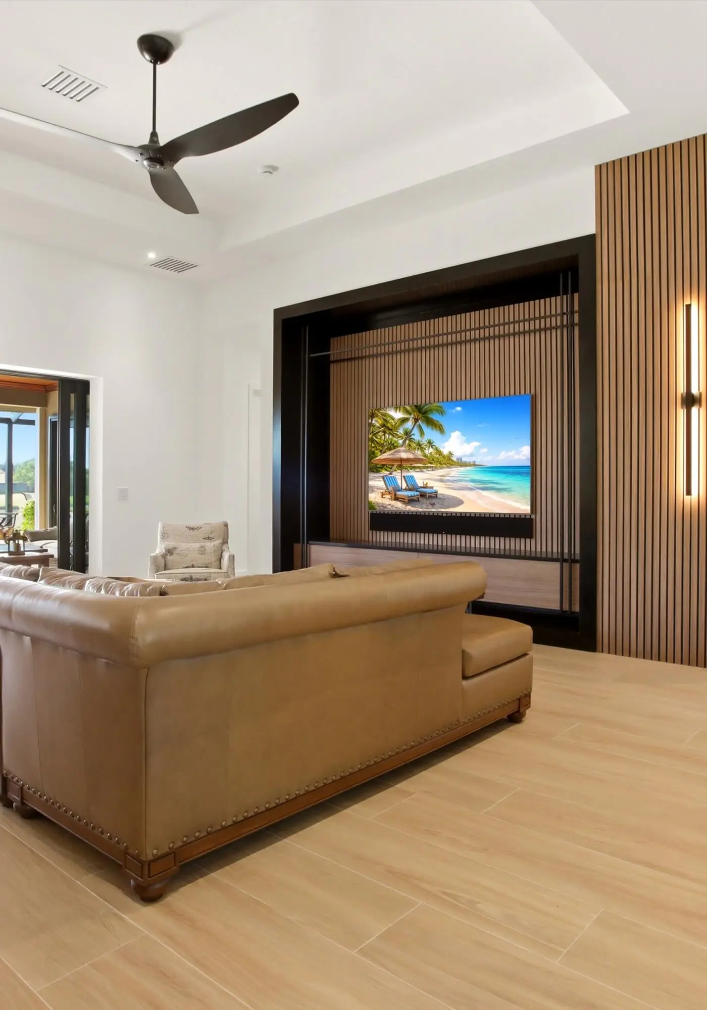 Naples Waterfront Oasis, Private Pool, Hot Tub & Stunning Views!