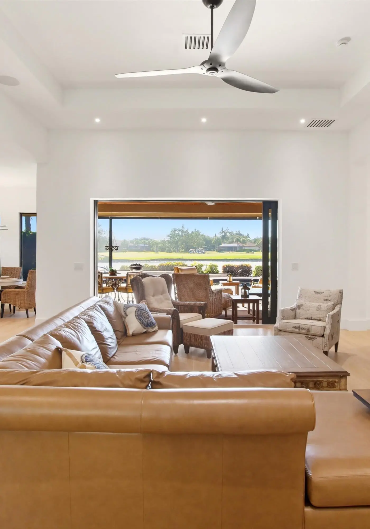 Naples Waterfront Oasis, Private Pool, Hot Tub & Stunning Views!