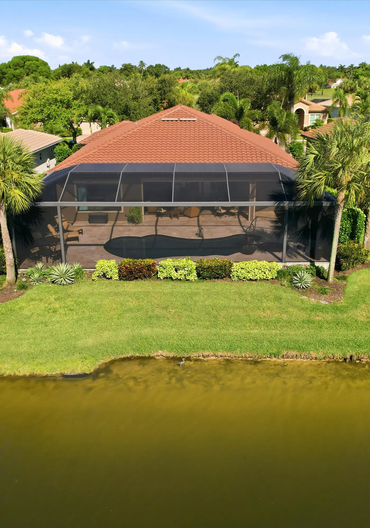 Naples Waterfront Oasis, Private Pool, Hot Tub & Stunning Views!