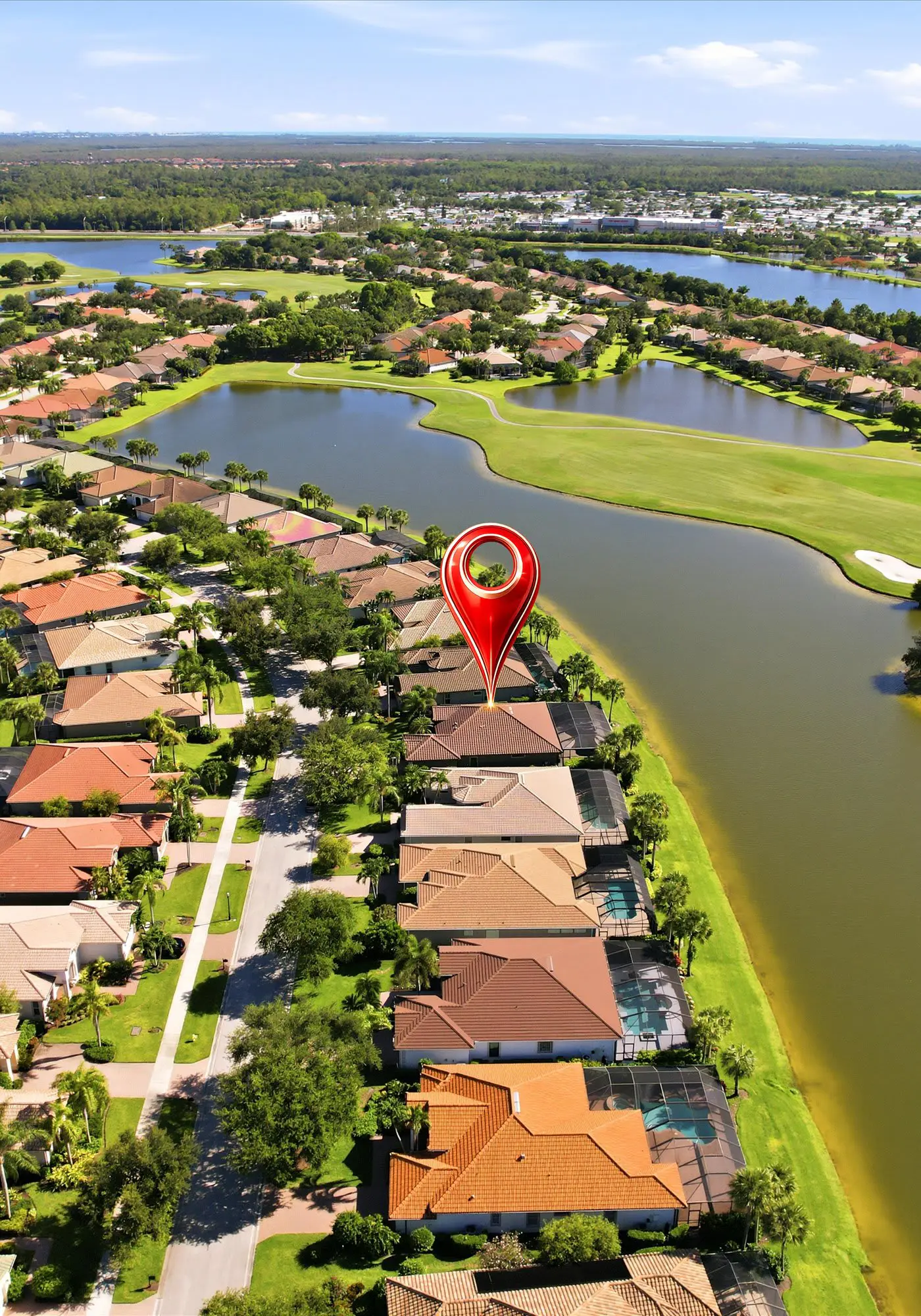 Naples Waterfront Oasis, Private Pool, Hot Tub & Stunning Views!