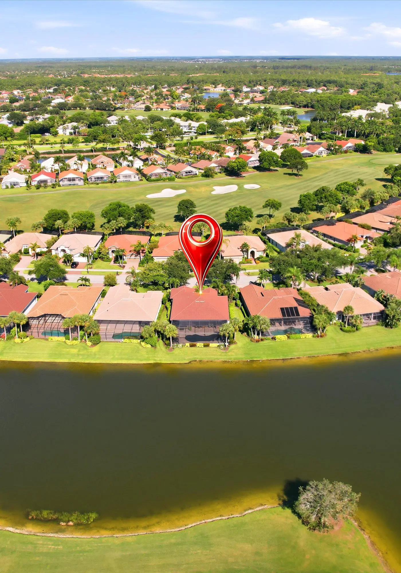 Naples Waterfront Oasis, Private Pool, Hot Tub & Stunning Views!