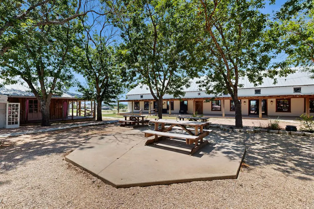 Historic Rocky Hill - Malbec Suite
