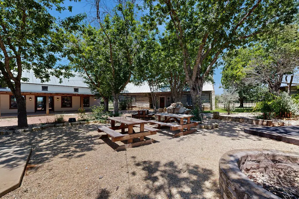 Historic Rocky Hill - Tempranillo Suite