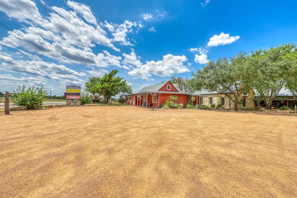 Historic Rocky Hill- Full Property