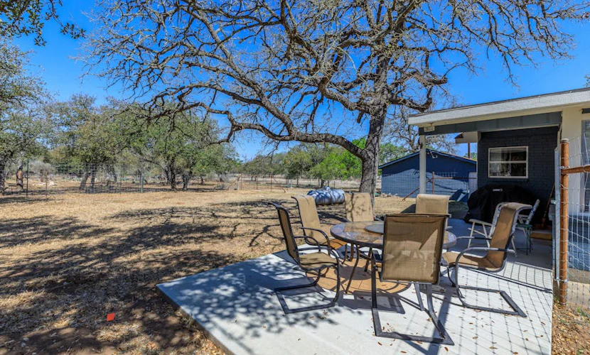 Secluded, Dog-Friendly Getaway w/ Beautiful Views, a Large Yard, & Free WiFi