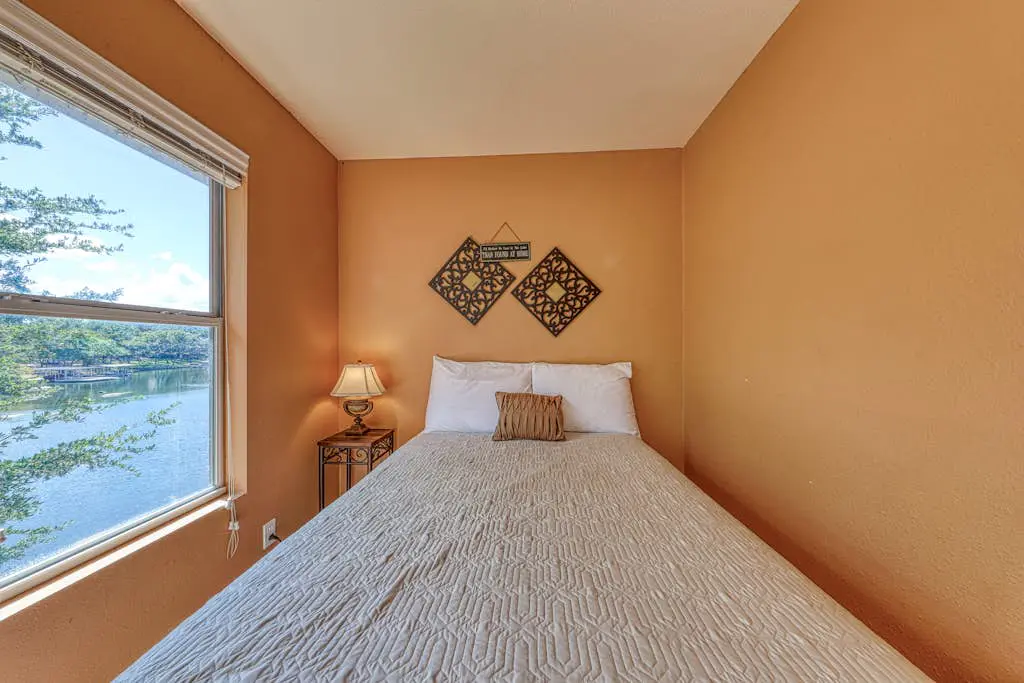 The Burnet River House