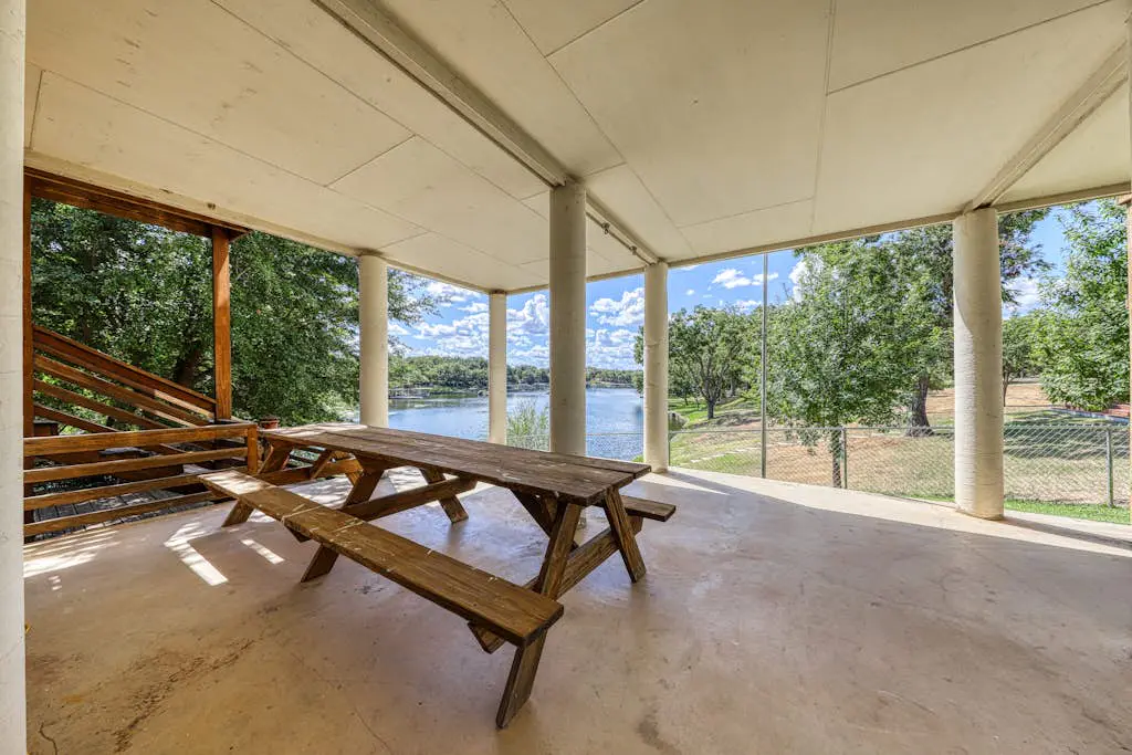 The Burnet River House
