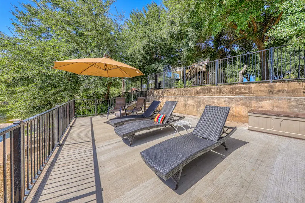 The Burnet River House