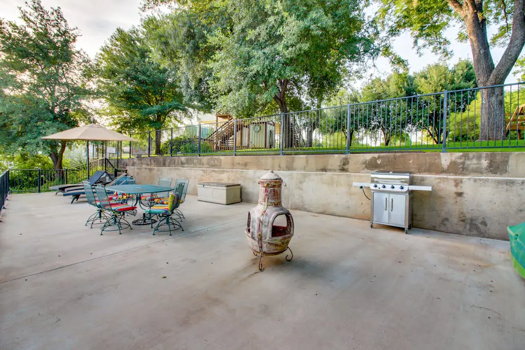 The Burnet River House