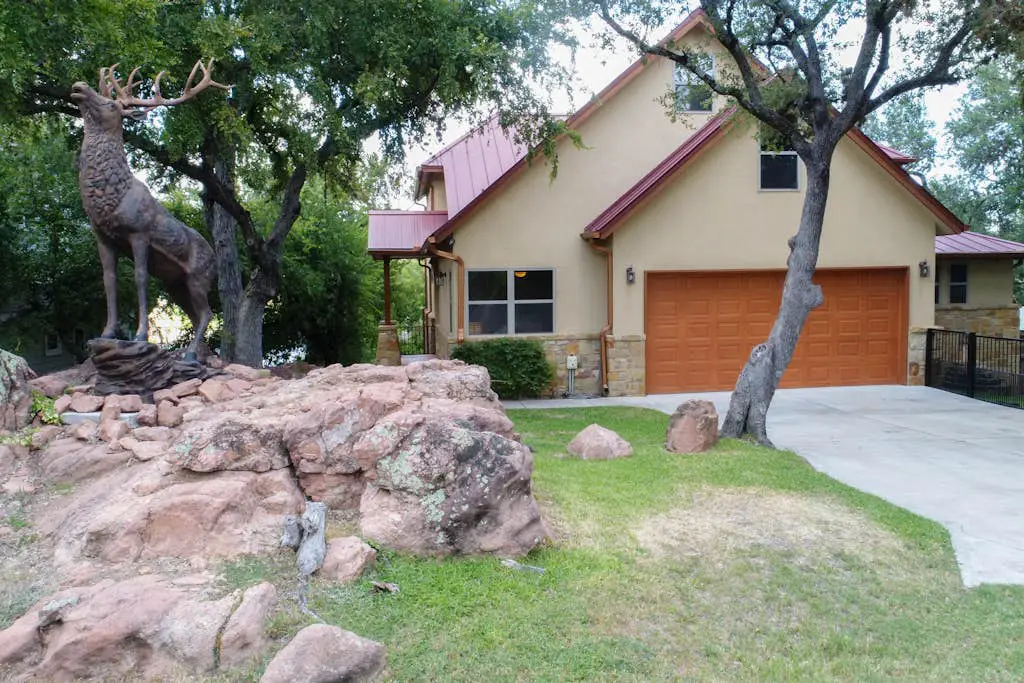 Elk Lodge