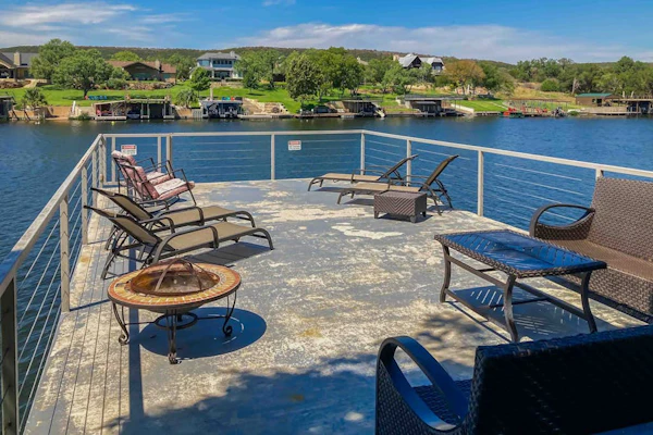 Lakefront home with WiFi, entertainment, dock & lake views - dogs OK