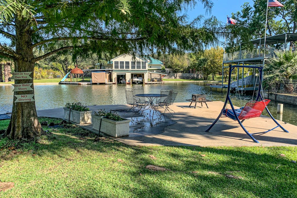 Cottonwood Cottage on Lake LBJ