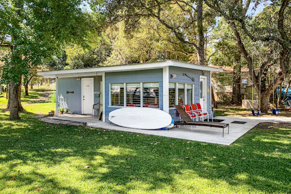 Charming dog-friendly lakefront home with lake view, dock, & washer/dryer