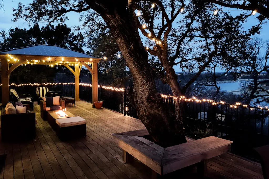 Cliff side Oasis