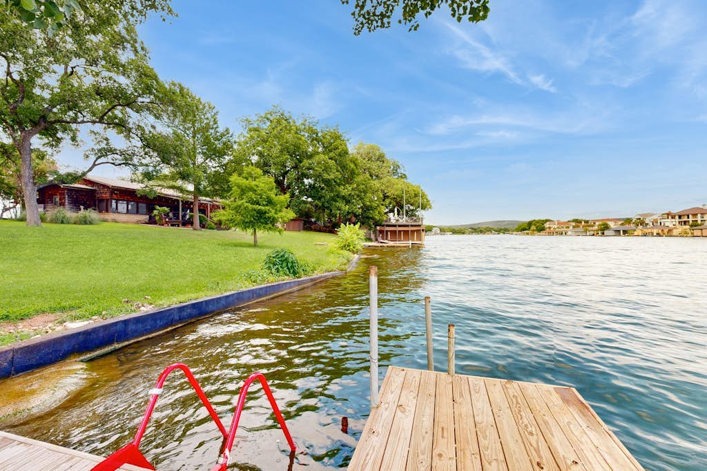 Classic Lakefront Cottage w/ Private Dock, Lovely Lake View, Backyard & WiFi
