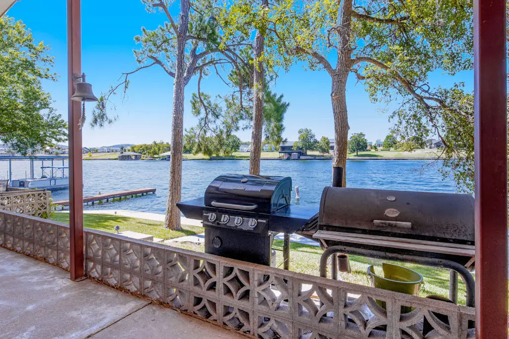 Beckers Point Lake Houses
