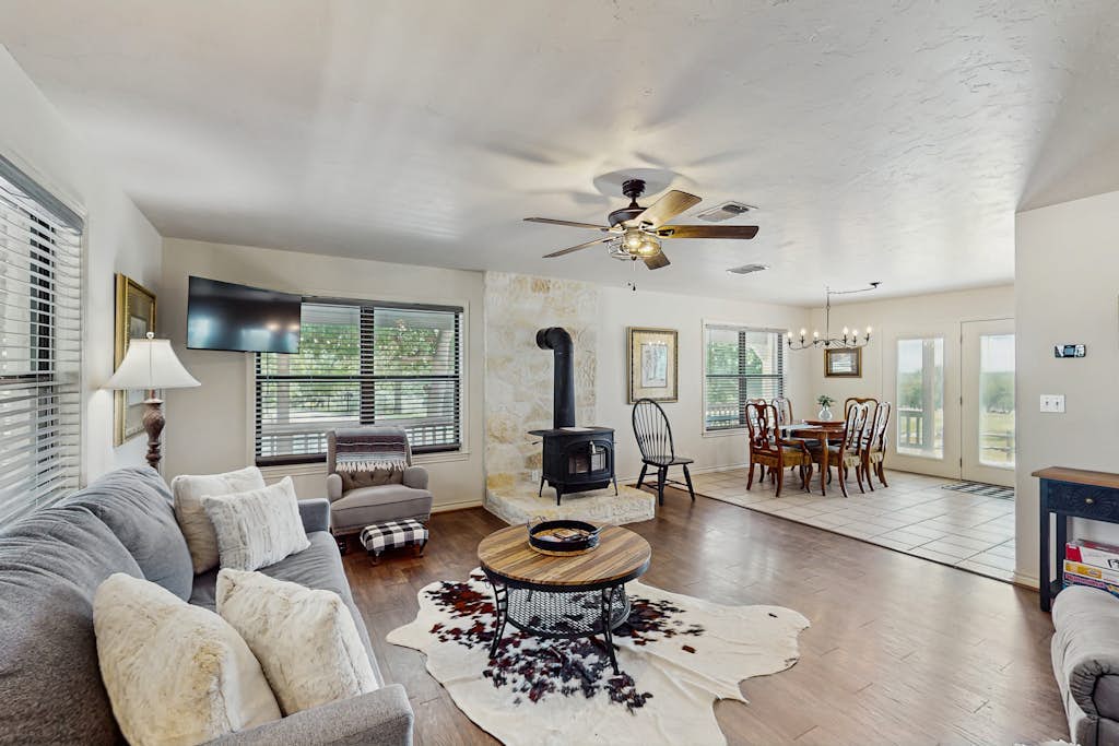 Idyllic home with fire pit, gazebo, patio, & amazing deck views - dog-friendly