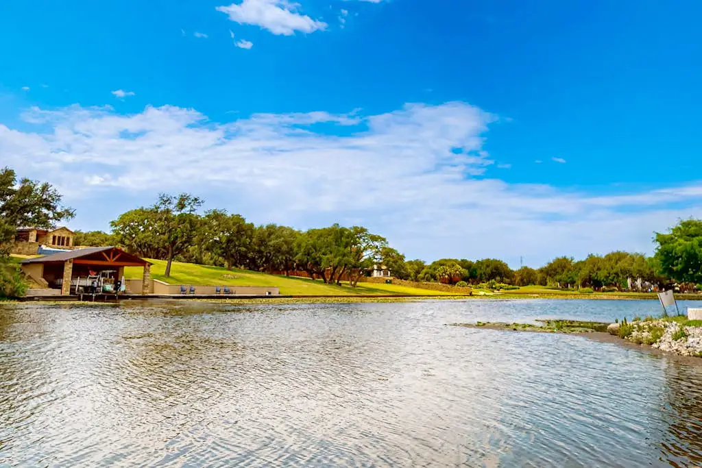 Little Bit of Lake, Whole Lotta Texas