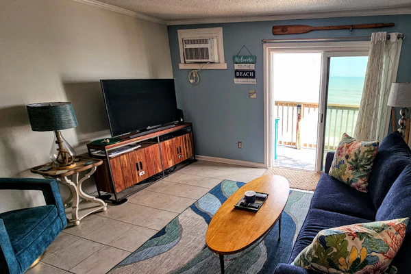 Topsail Reef 268 - Oceanfront, Tennis Courts, Shared Grill