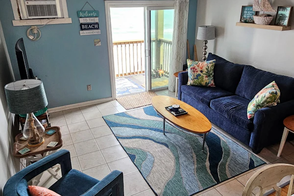 Topsail Reef 268 - Oceanfront, Tennis Courts, Shared Grill