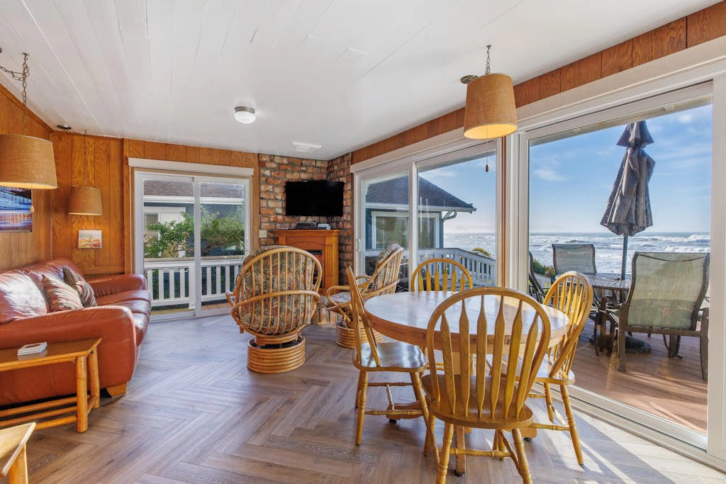 Coastal Coziness