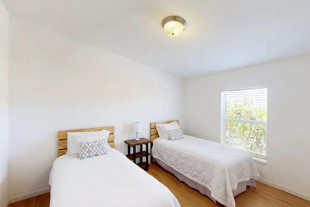 Nonpariel Escape