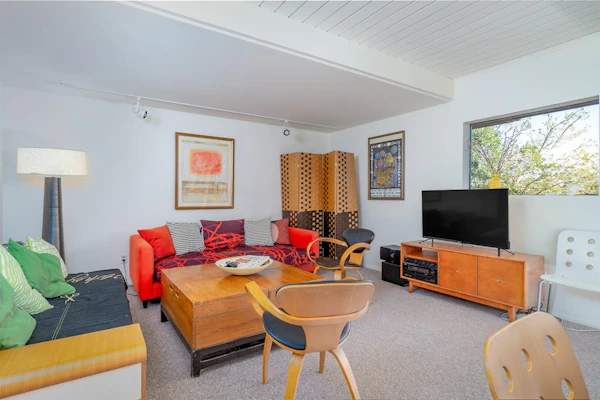 The Silver Lady | Retro-Chic Retreat w/ Huge Mountain-View Deck | Near Beach