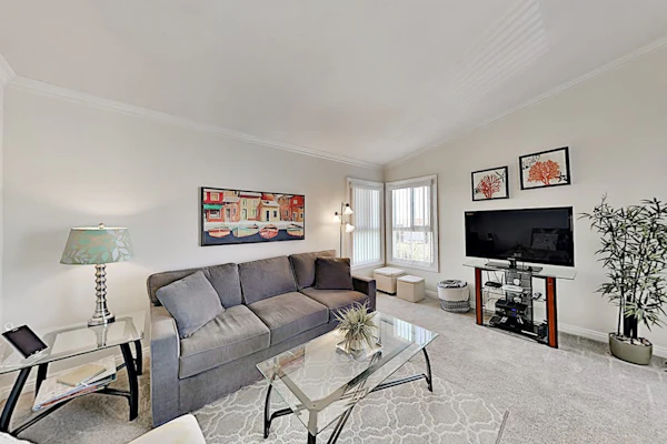 Monarch Vista: Updated Ocean-View Gem | Heated Pool & Spa, Walk Everywhere