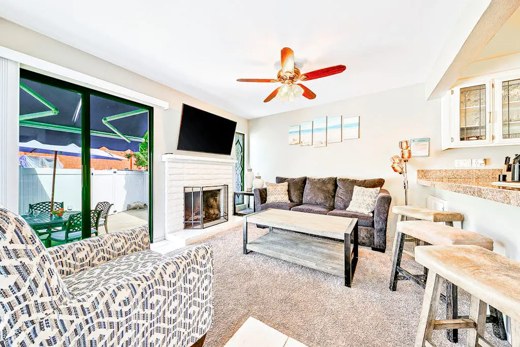Perfect Newport Beach Location With Spa I