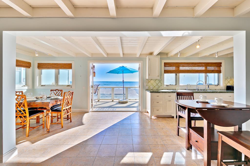 Duplex with breathtaking ocean views