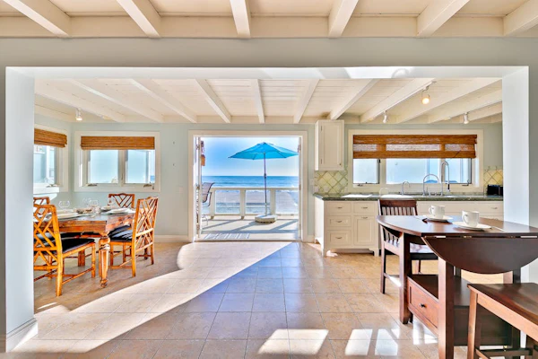 Duplex with breathtaking ocean views