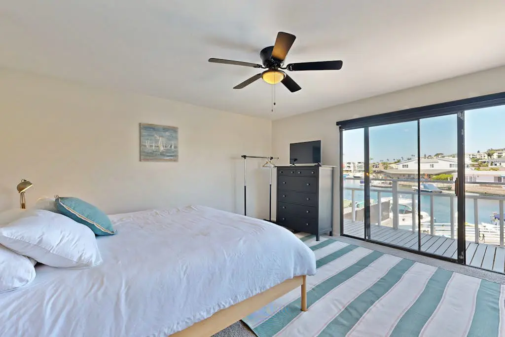 Newport Bay Front Vacation Home