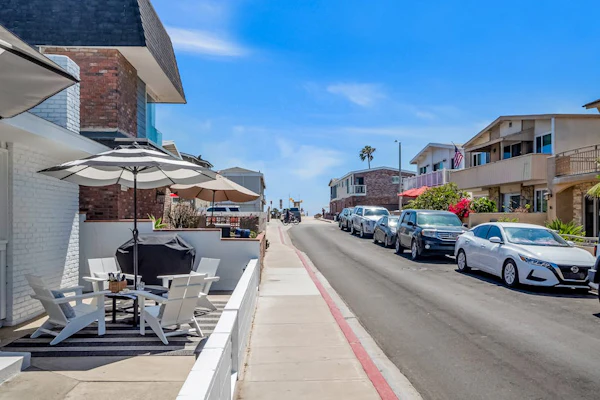 Newly renovated Beach Compound with A/C & 5-car parking