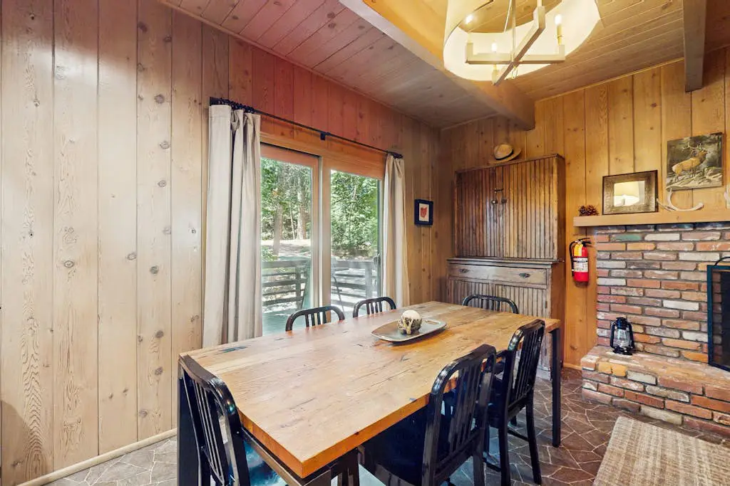 Wooded Comfort