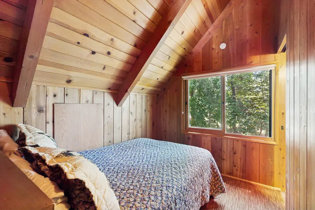 Wooded Comfort
