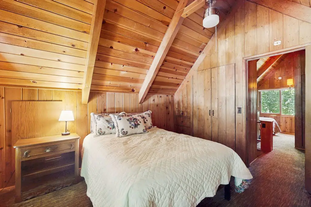 Wooded Comfort