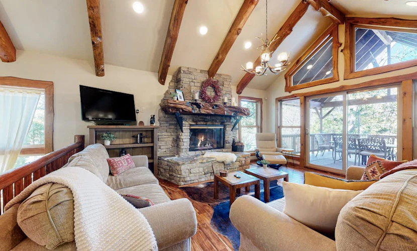 Private alpine hideaway with fireplaces, furnished deck, & designer kitchen - dog-friendly