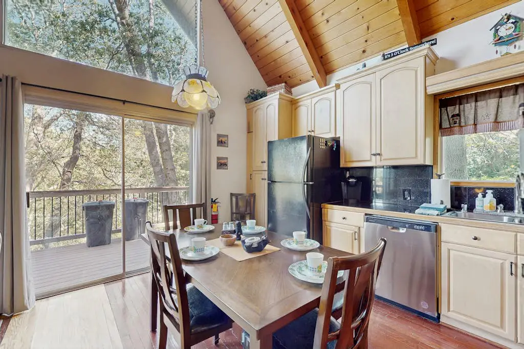 Cedar Glen Hideaway