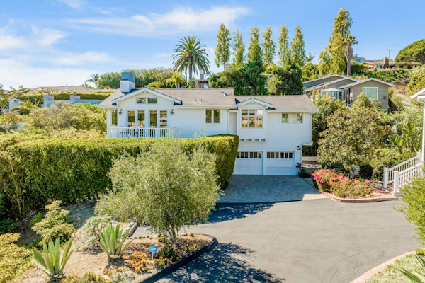 Beach villa with ocean views, internet & washer/dryer - snowbird-friendly