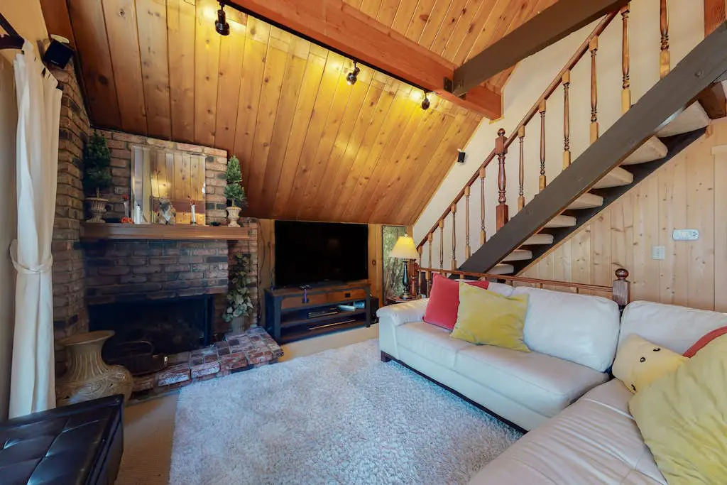 Forever Young Cabin
