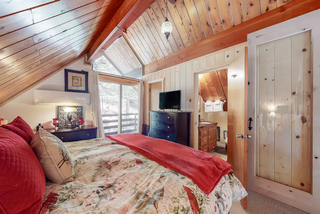 Forever Young Cabin
