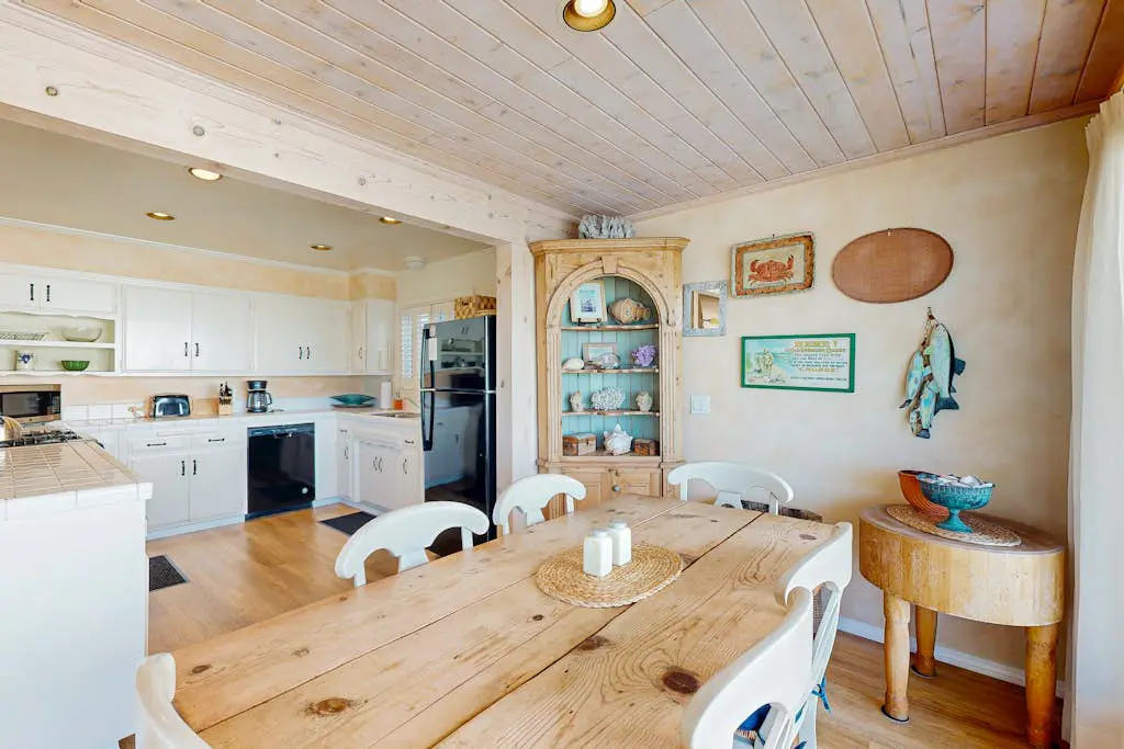 Oceanfront Delight